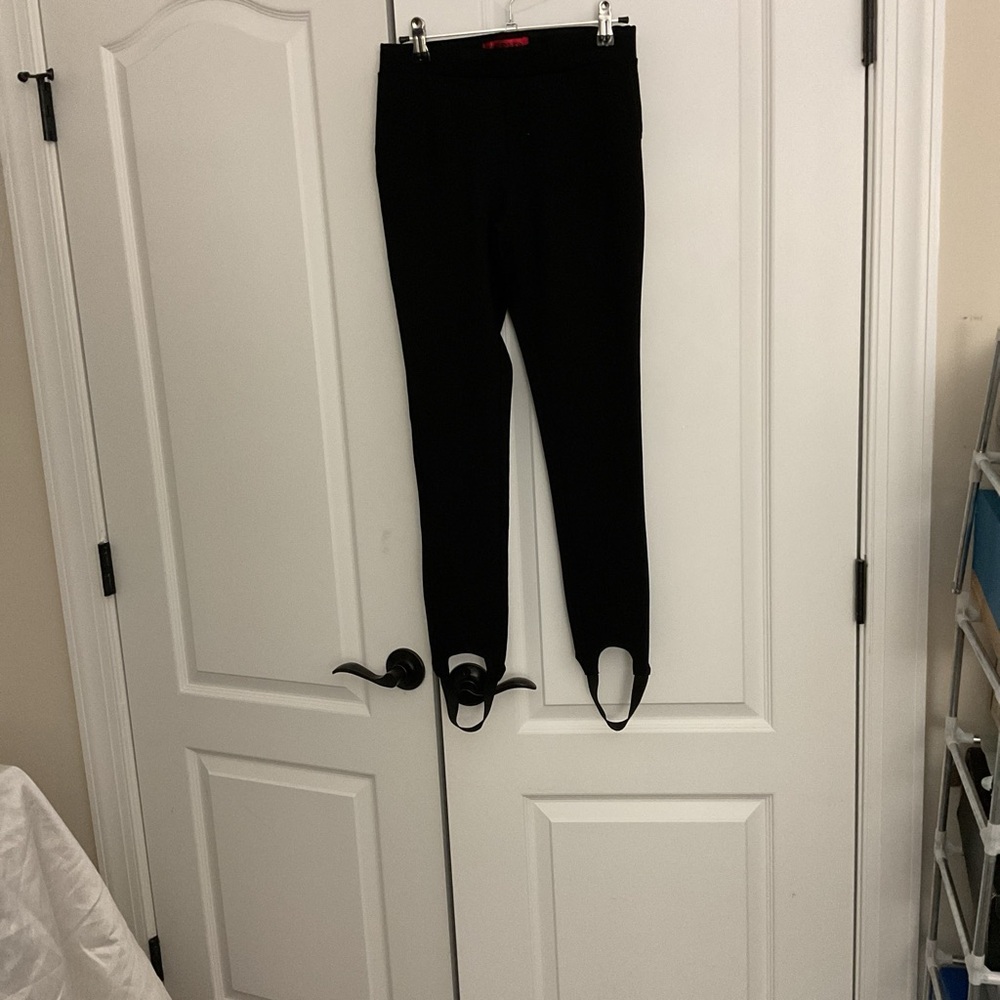 Hot Kiss Black Leggings